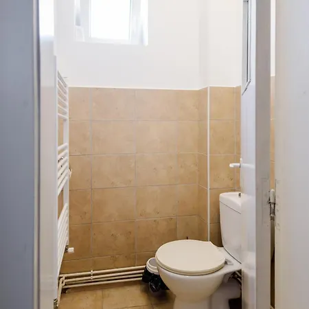Casa Cu Cires